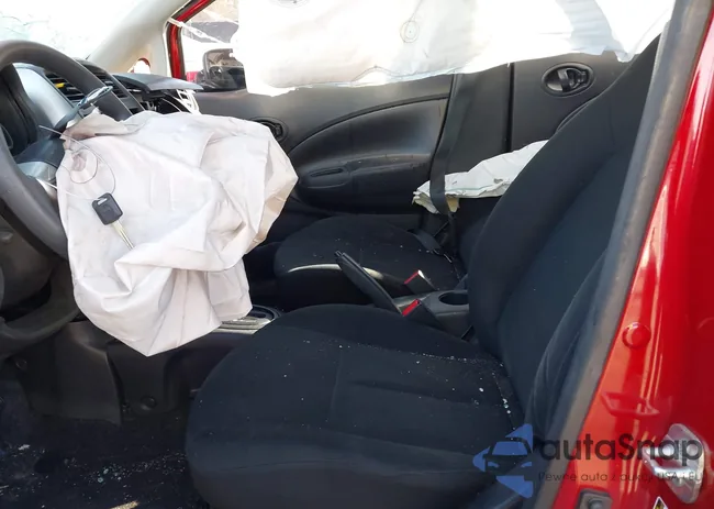 3N1CE2CP7FL367222: 44409387