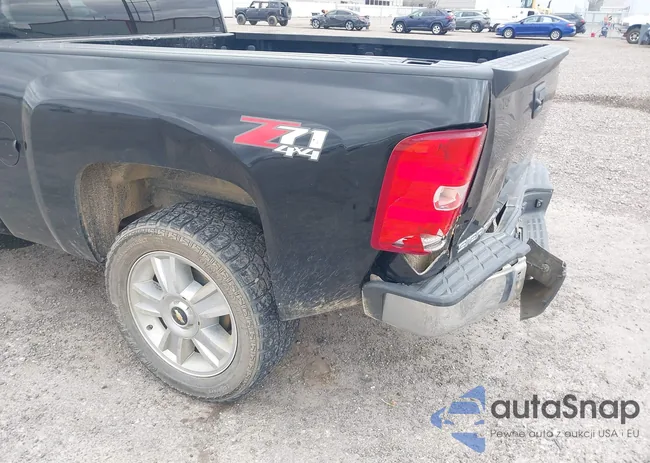 1GCRKSE72DZ106776: 44409423