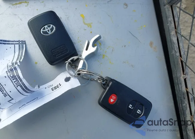 JTDZN3EU0C3081557: 44408557