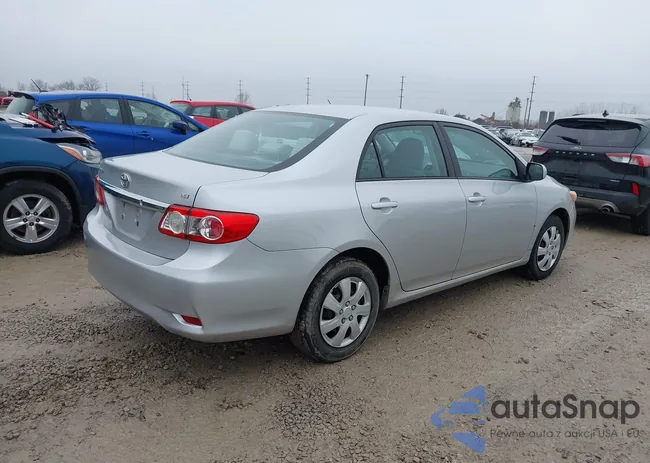 2T1BU4EE0BC723686: 44408564