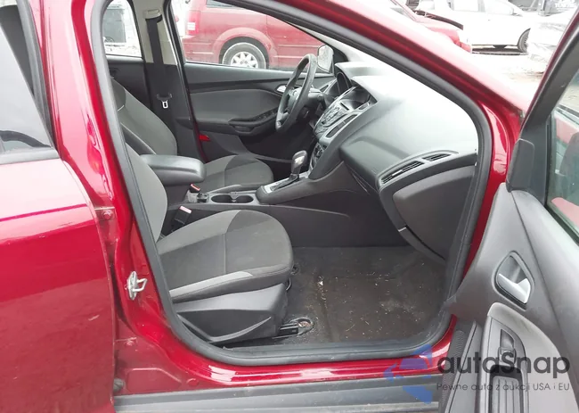 1FADP3F21DL332062: 44408630