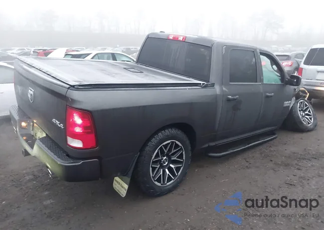 1C6RR7KT9JS138064: 44408644