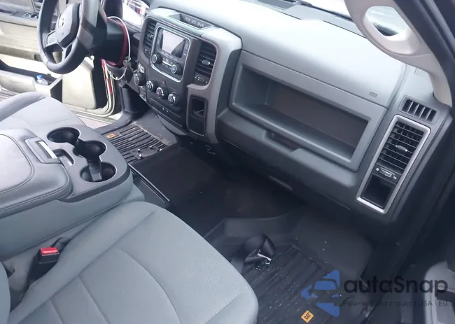 1C6RR7KT9JS138064: 44408644