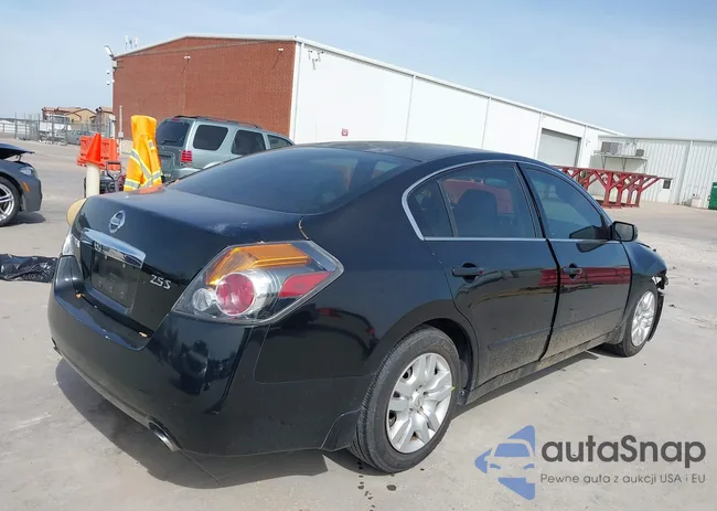 1N4AL2AP6BN469902: 44408682