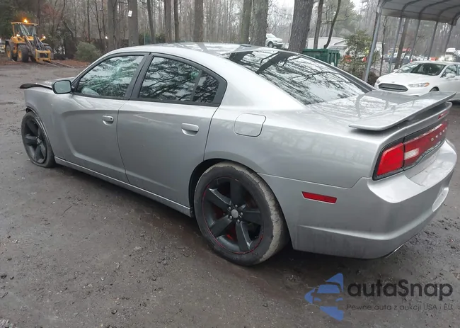 2C3CDXHG5EH204828: 44408686