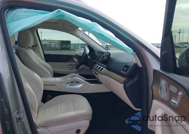 4JGFB4JB5NA686318: 44408725