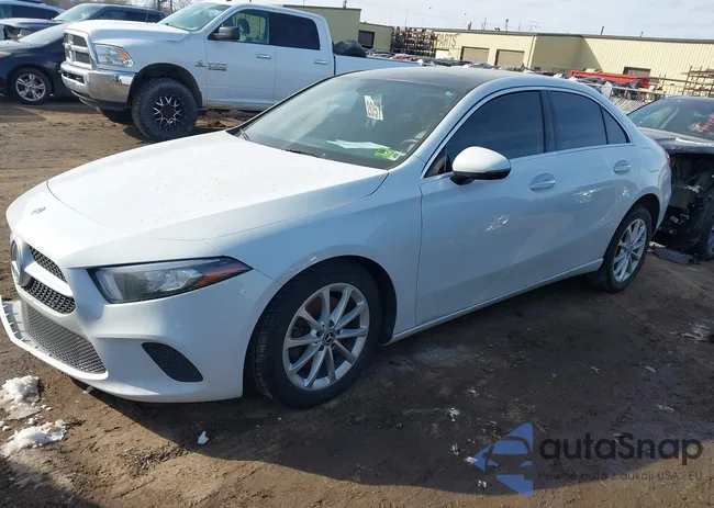 WDD3G4FB6LW040079: 44408735