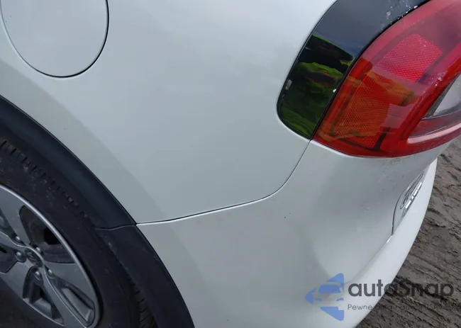 KNDCB3LC6J5139004: 44408747