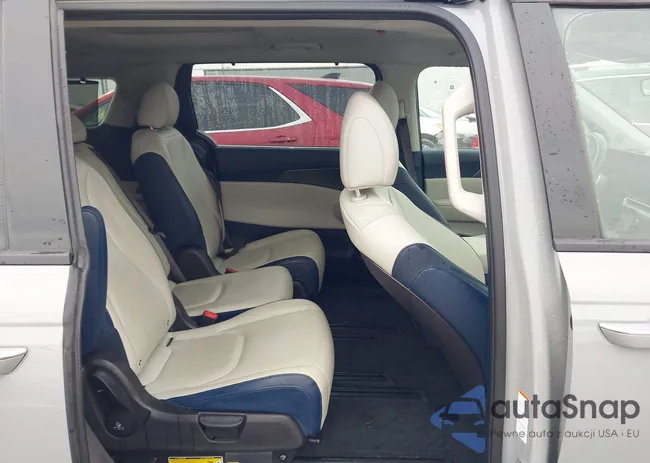 KNDNE5KA4T6099241: 44408773