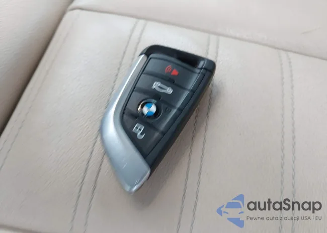 5UXTR9C5XKLE12167: 44408799