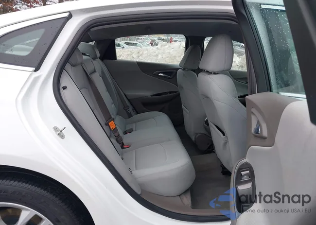 1G1ZE5ST6GF267883: 44408801