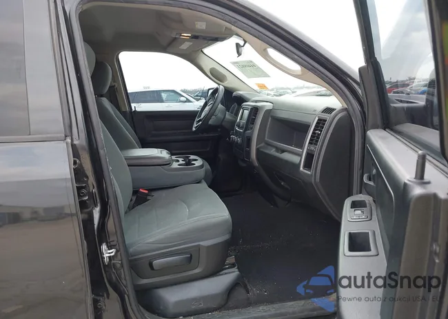 1C6RR6FT6JS305260: 44408823