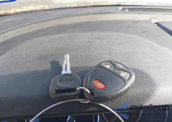 1GKKRNED8BJ271784: 44409869