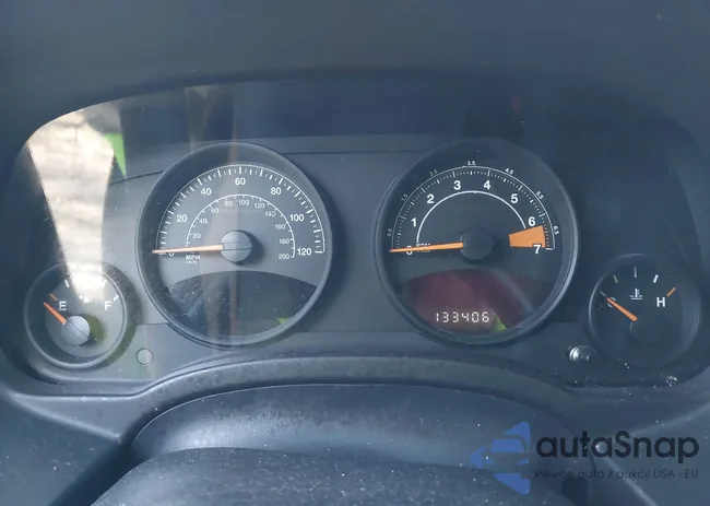 1C4NJCBA9GD641600: 44409889