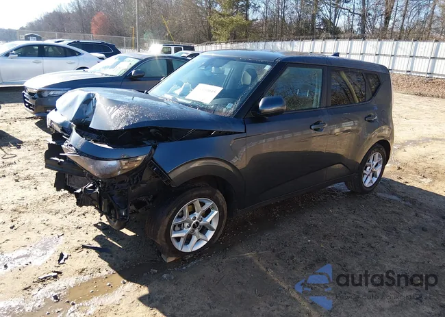 KNDJ23AU9P7881168: 44410045