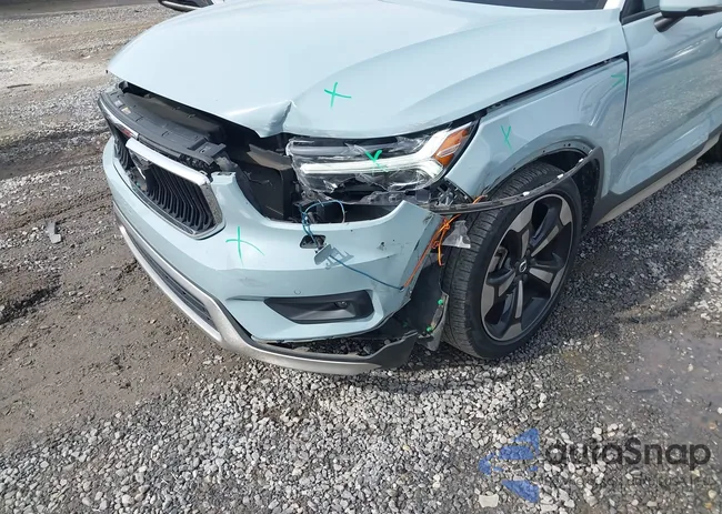 YV4162UK8K2103729: 44410138