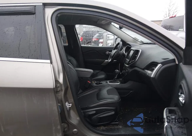 1C4PJMLB1JD617563: 44410144