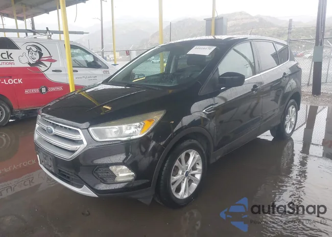 1FMCU9GD4HUC52011: 44410170