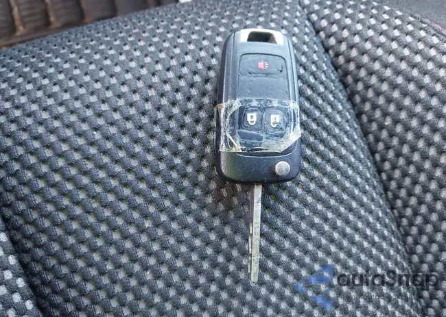 2GNFLEEK5H6215568: 44410235