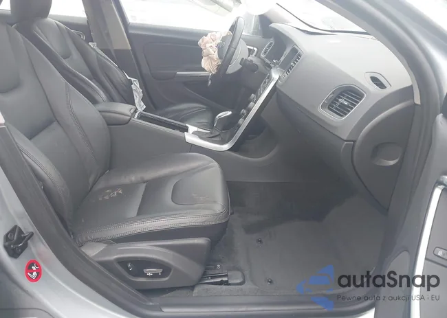 YV1612FH1D2175183: 44410283