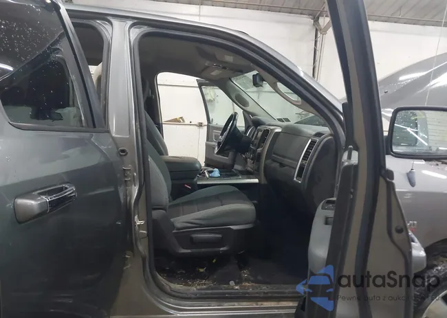 1C6RR7GT8DS702090: 44410302