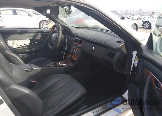 WDBKK65F12F251255: 44410303