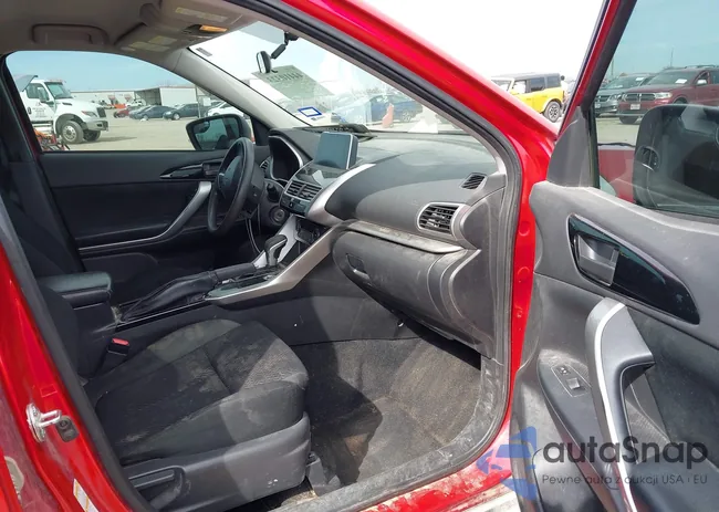 JA4AT4AA0JZ065657: 44410323