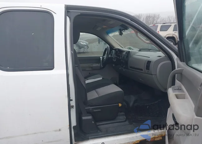 1GCEK19C88Z279708: 44410341