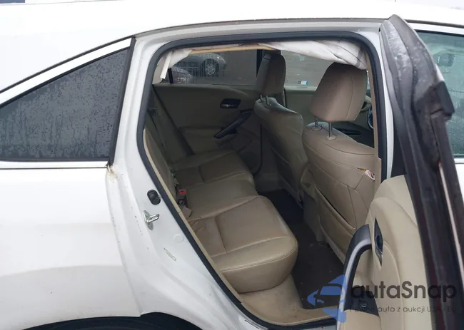 5J8TB4H31EL015885: 44410342