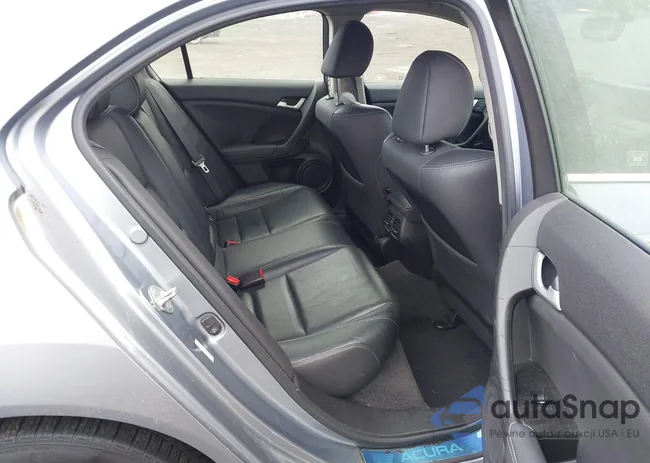 JH4CU2F44DC008080: 44410351