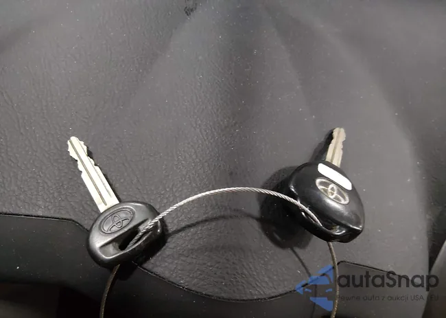 JTMBD33V976034841: 44410357