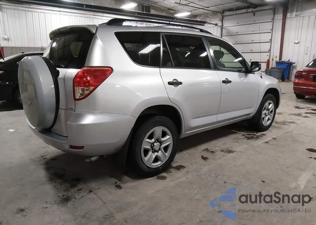 JTMBD33V976034841: 44410357