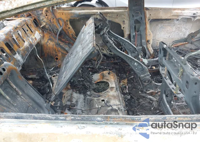 3FADP4BJ0FM219143: 44409464