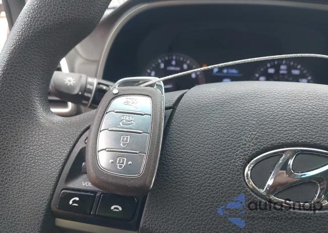 KM8J33AL9KU981328: 44409480