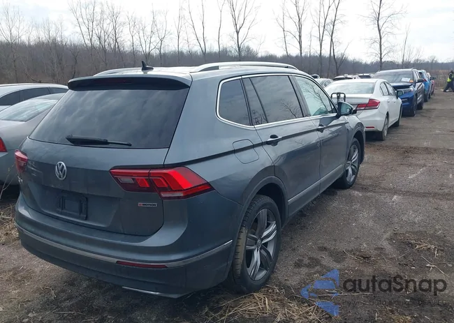 3VV2B7AX4MM110397: 44409544