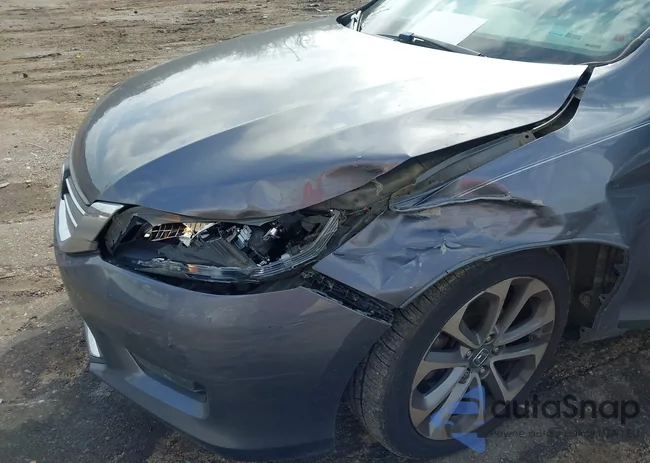 1HGCR2F59FA215897: 44409552