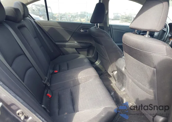 1HGCR2F59FA215897: 44409552