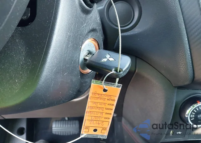 JA4AP3AU0KU021276: 44409606