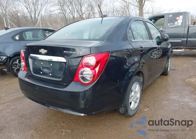 1G1JC5SH9F4104069: 44409612