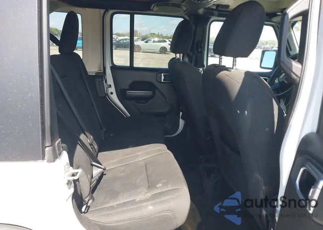 1C4HJXDN9MW544773: 44409667