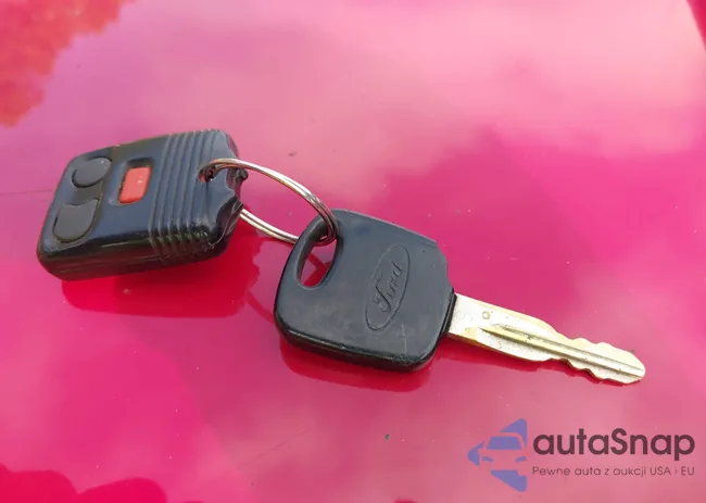 2FTRX17WX4CA49868: 44409765