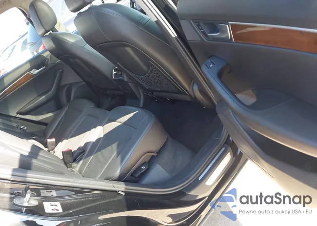 WA1LFAFP6BA096875: 44409802