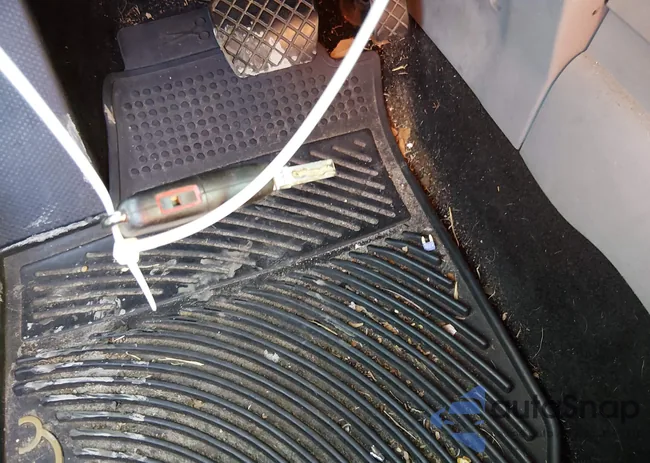 3VWCD31Y05M300372: 44410853