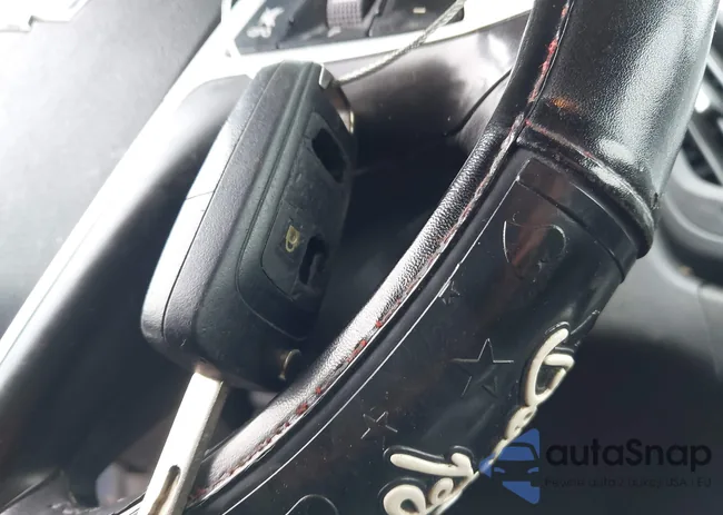 2GNFLEE51C6287774: 44410900