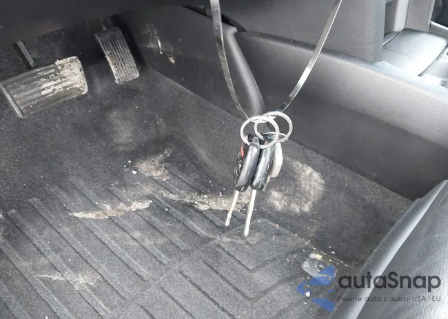 1HGCP36878A082324: 44410912