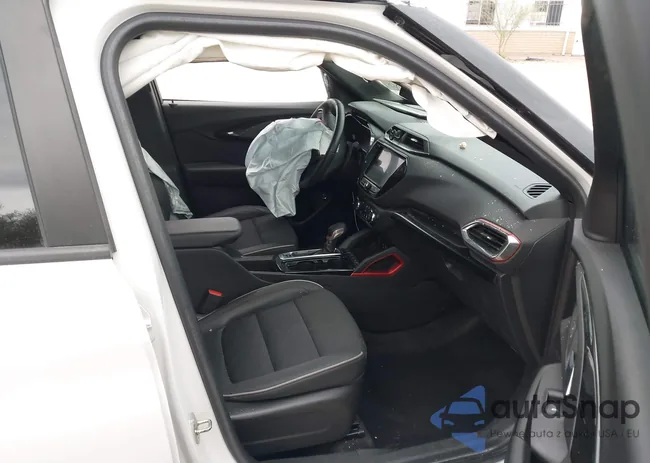 KL79MTSL1PB004591: 44411044