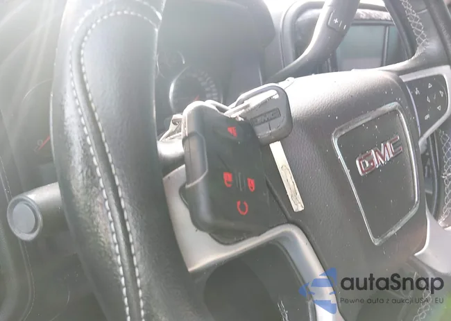 3GTU2UEC7EG546271: 44411085