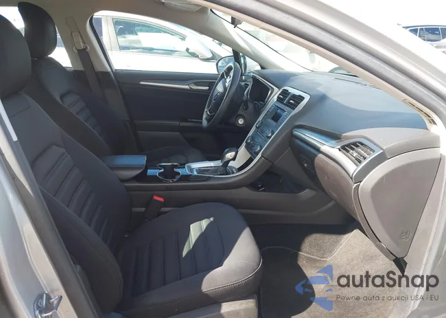 3FA6P0LUXFR296373: 44411090