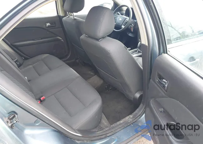 3FAHP0HAXBR296732: 44411091