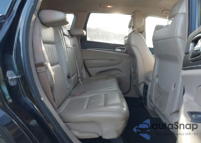 1C4RJFBT4EC186274: 44411183